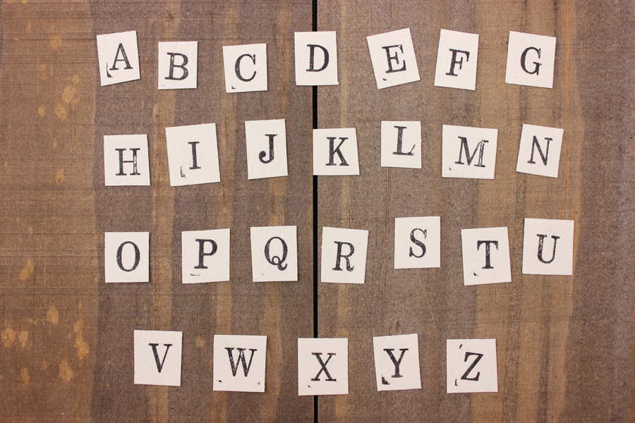 アルファベットの列